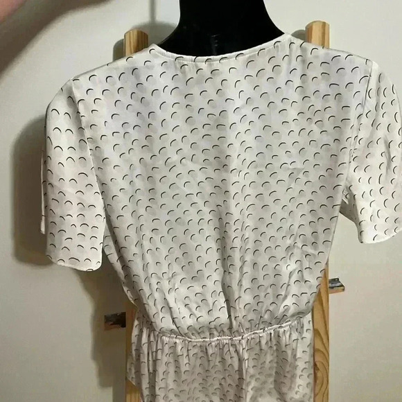 Express wrap shirt size small - Picture 4 of 6